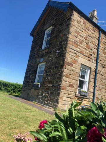 Hassop Station Apartment On The Monsal Trail Bakewell Exteriör bild