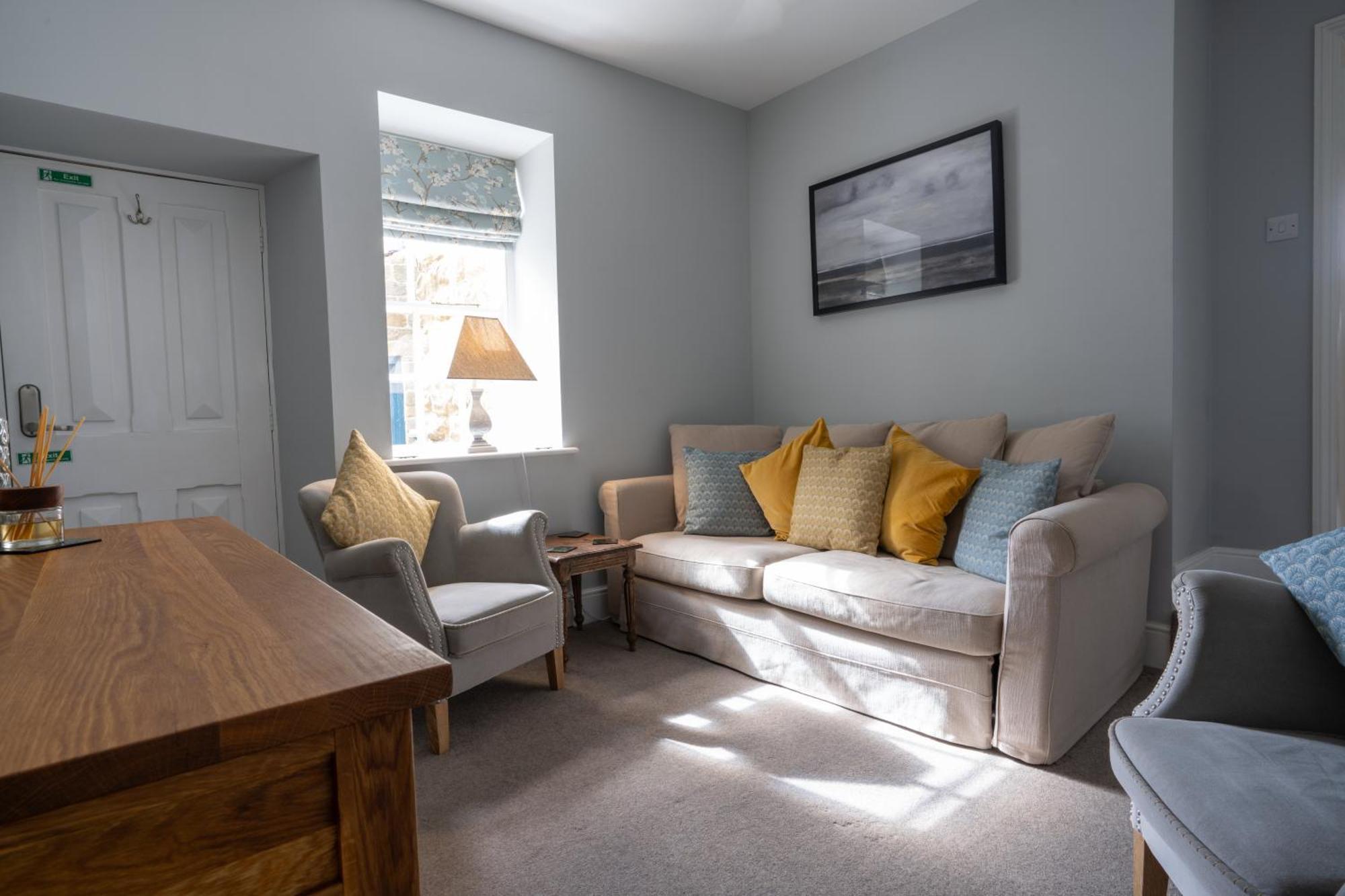 Hassop Station Apartment On The Monsal Trail Bakewell Exteriör bild